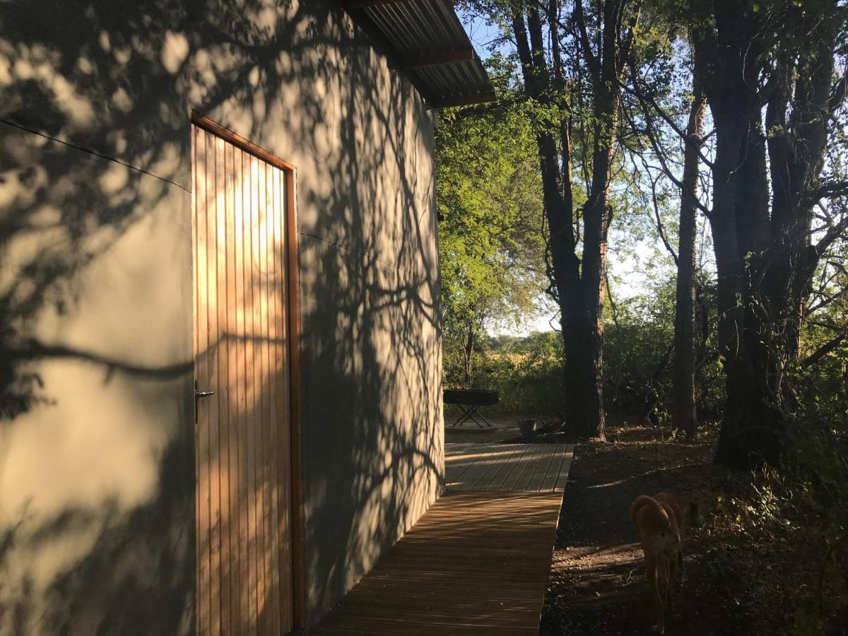 Phazama Farm Villa Maun Exterior photo