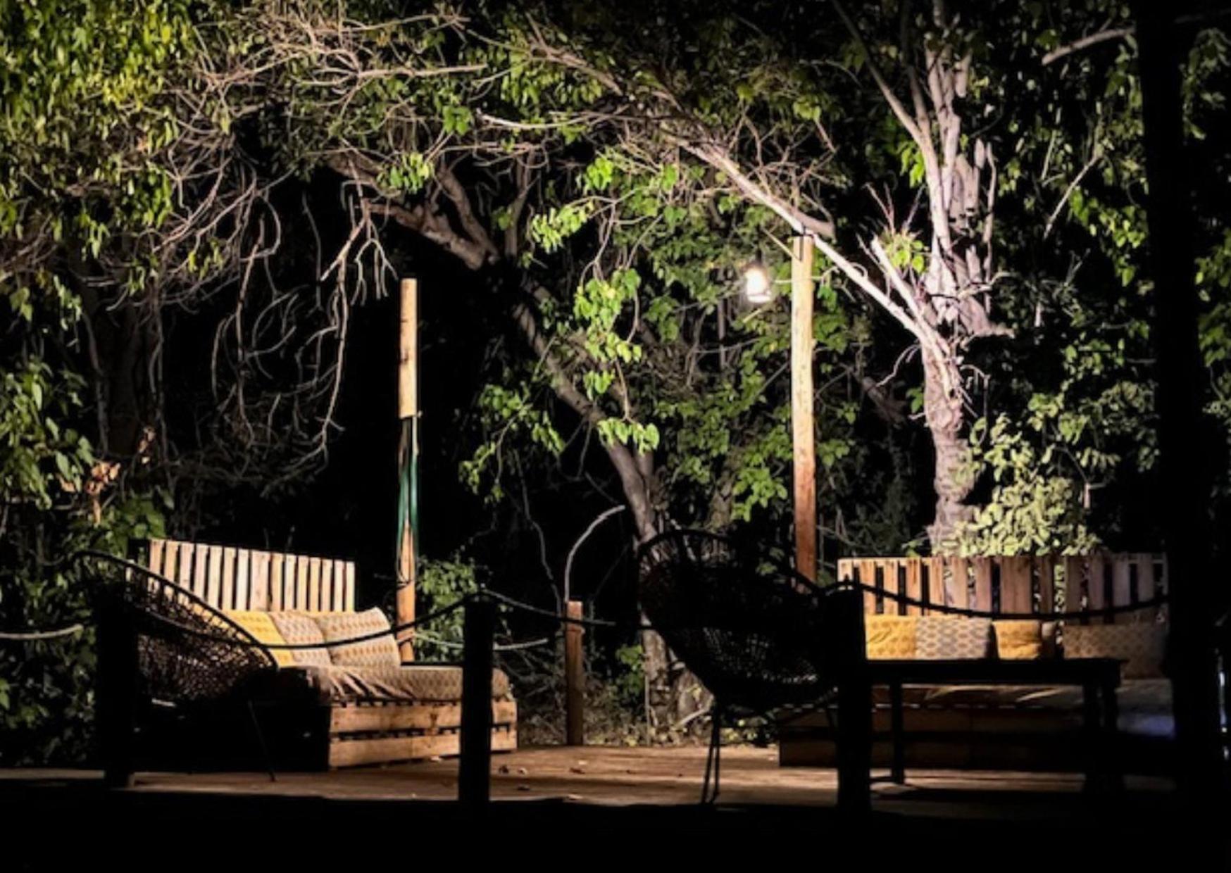 Phazama Farm Villa Maun Exterior photo