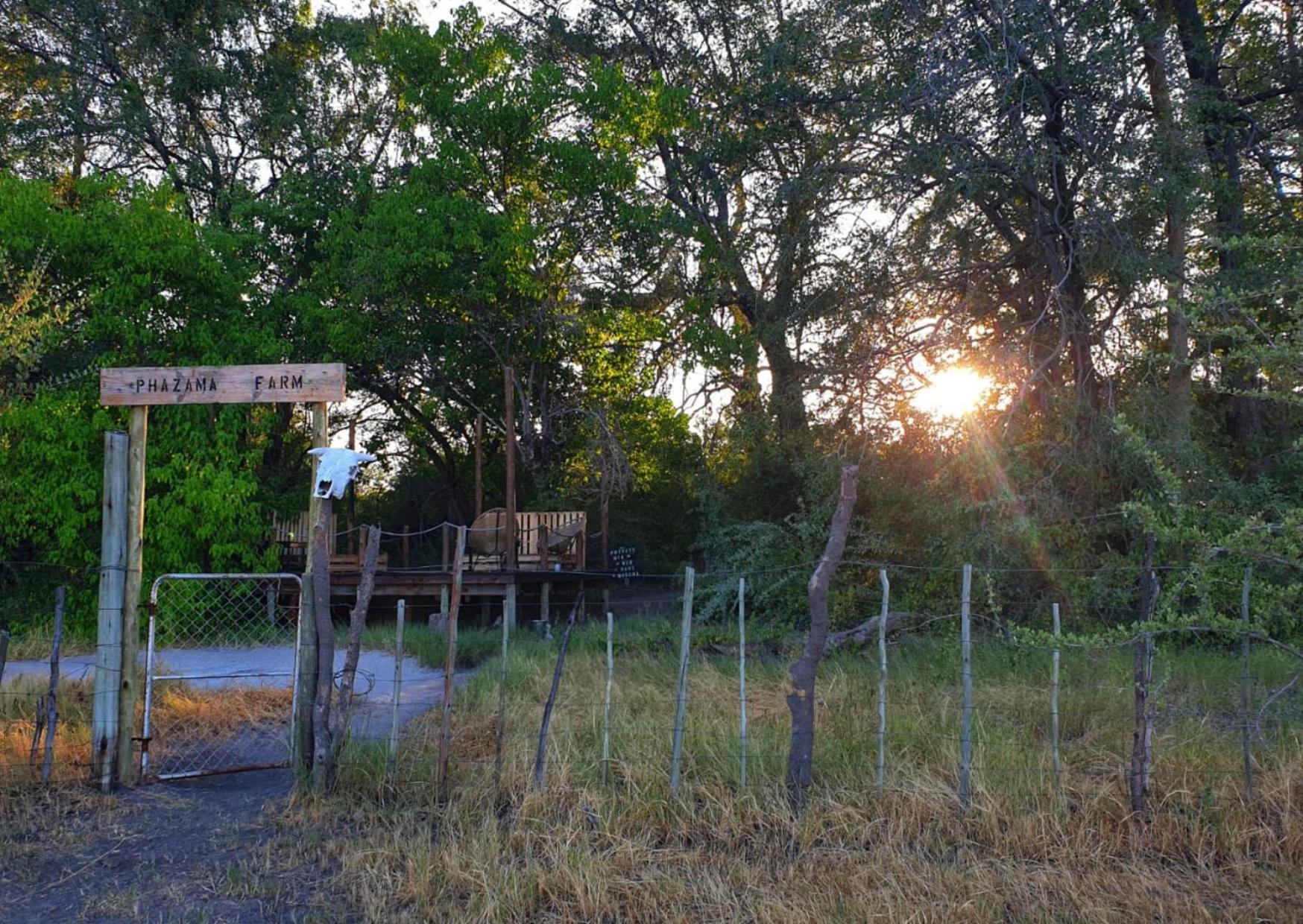 Phazama Farm Villa Maun Exterior photo