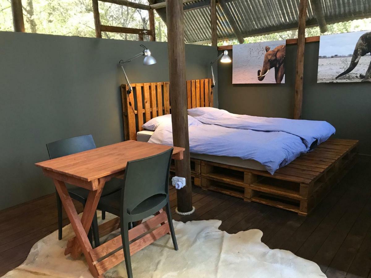 Phazama Farm Villa Maun Exterior photo